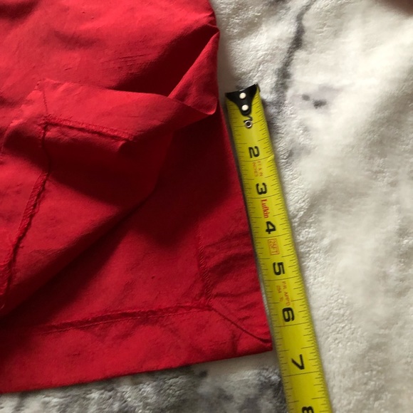 Tabi Red Silk lounge jacket - Picture 4 of 10